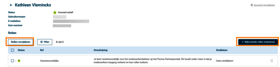Op de profielpagina van je medewerker kan je ‘+ bijkomende rollen toekennen’ of ‘rollen verwijderen’.