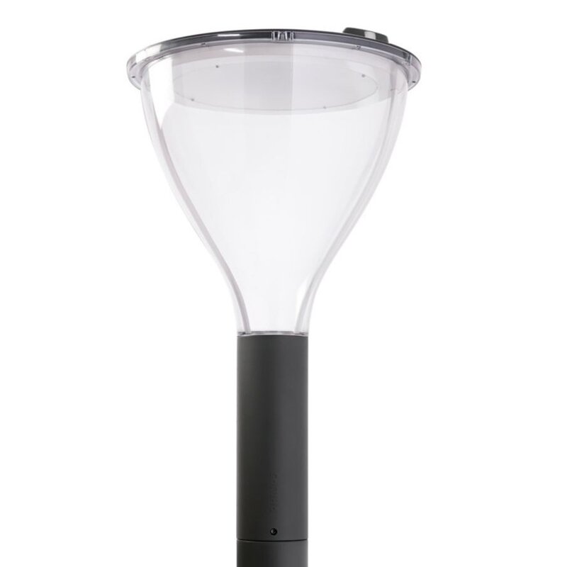 "Metronomis LED is de eerste reeks paaltoparmaturen ter wereld die een palet van lichteffecten biedt waarmee aan projecten een unieke contextuele of esthetische touch verleend kan worden. Overdag past het discrete, transparante ontwerp naadloos in zijn omgeving, terwijl het ´s nachts juist functioneel en decoratief overkomt."